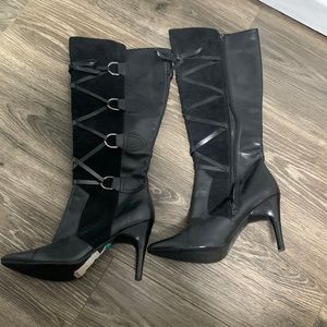 Size 8 black leather and suede boots.